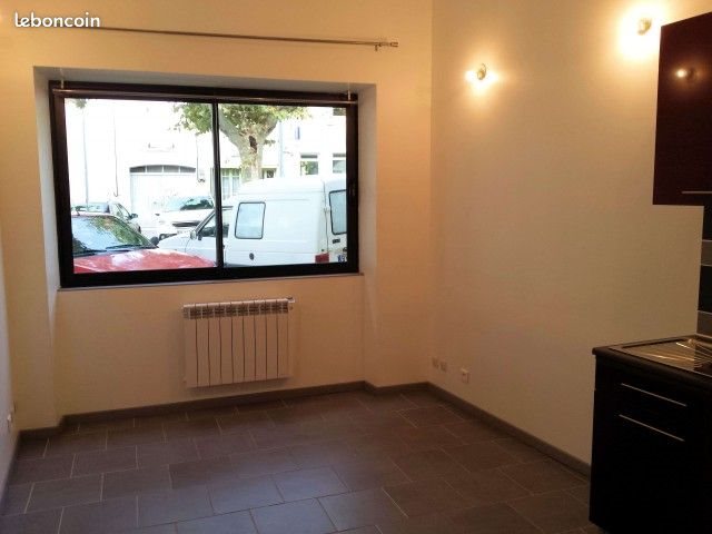 Appartement à louer, 17m², Aouste-sur-Sye