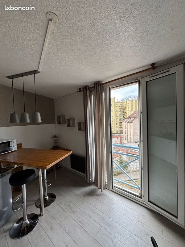 Appartement à louer, 21m², Grenoble