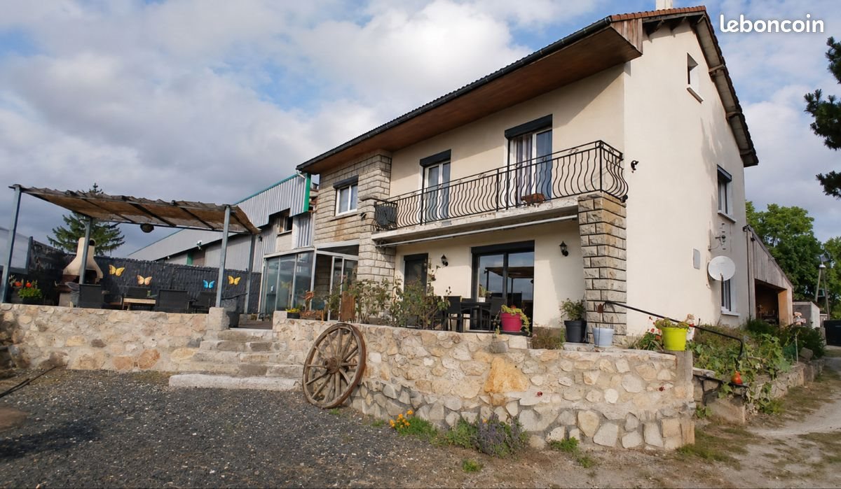 Maison à vendre, 160m², Andelat