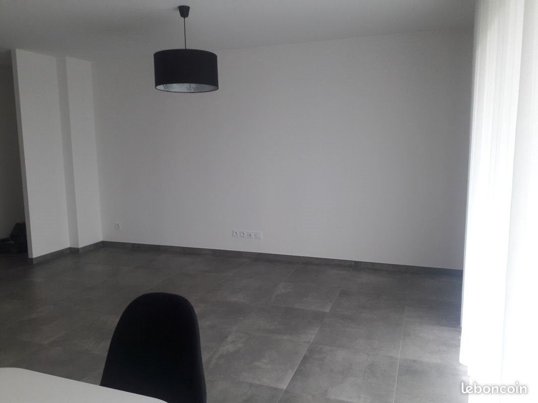 Appartement à louer, 82m², Saint-Alban-Leysse