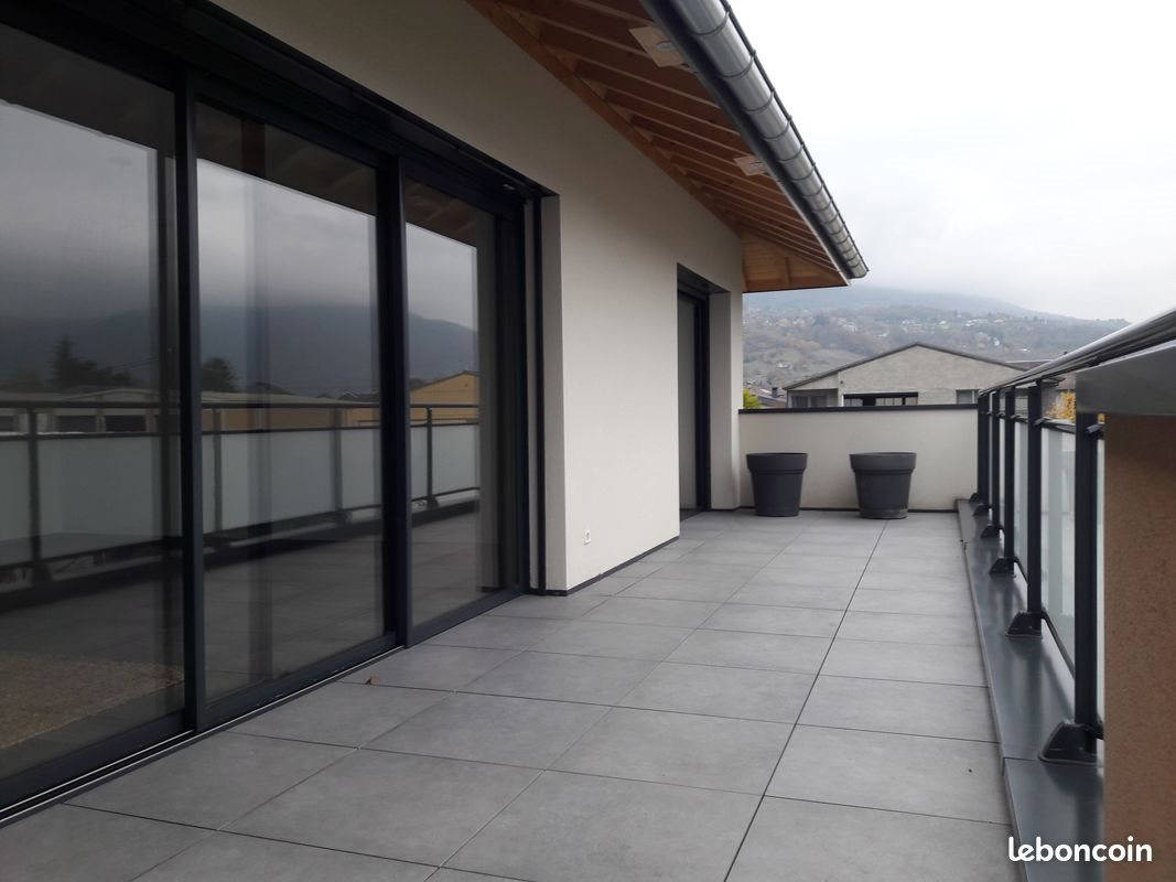 Appartement à louer, 82m², Saint-Alban-Leysse