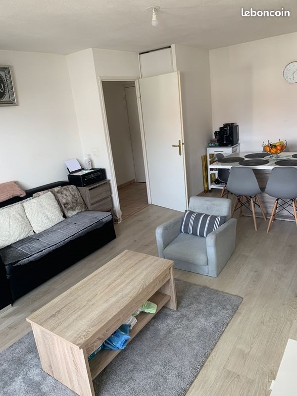 Appartement à louer, 54m², Ville-la-Grand