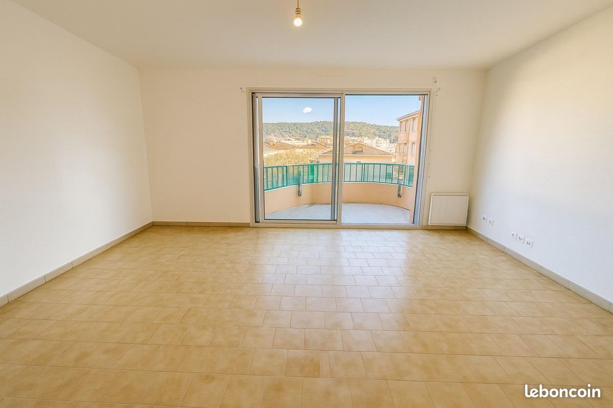 Appartement à louer, 30m², Draguignan