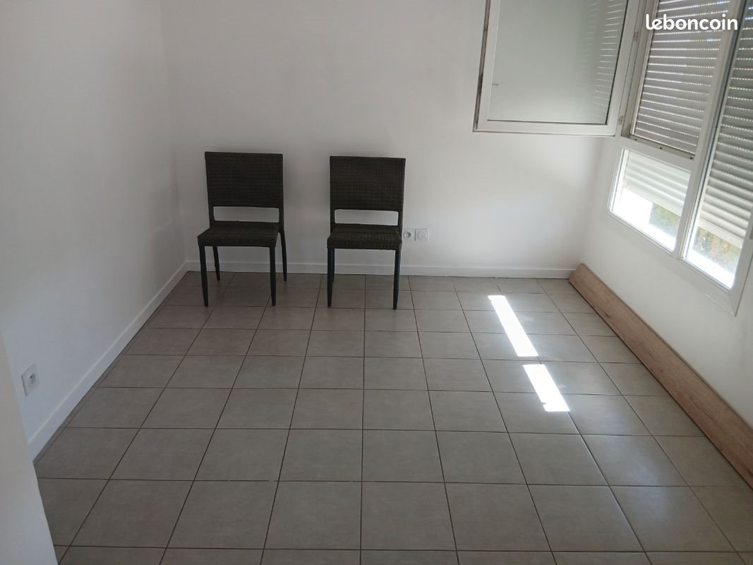 Appartement à louer, 26m², Décines-Charpieu