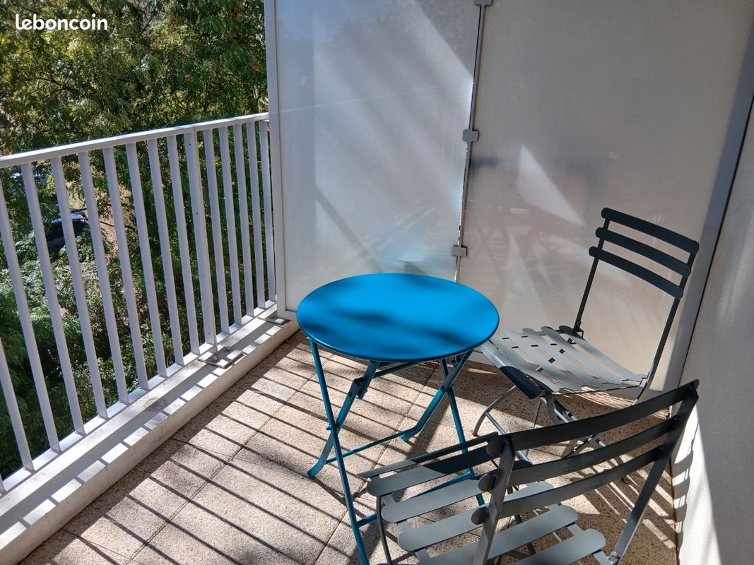 Appartement à louer, 26m², Décines-Charpieu