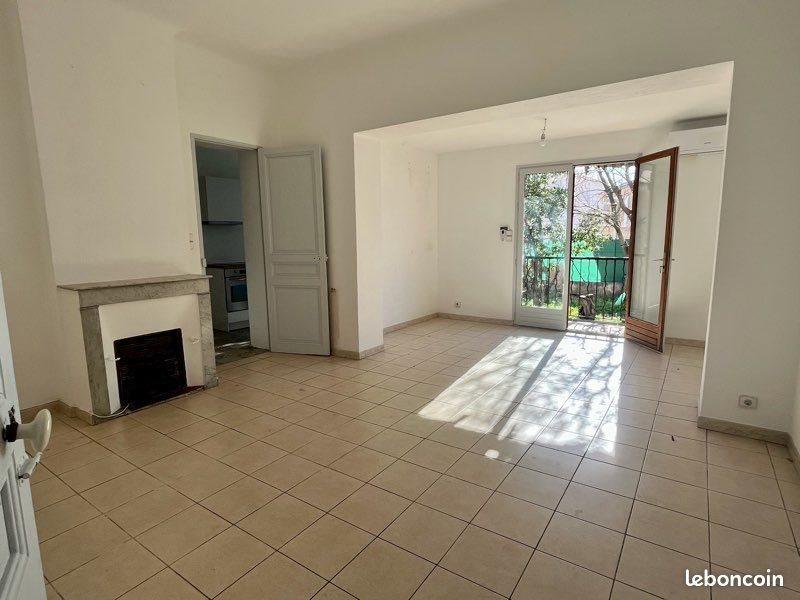 Maison à louer, 52m², Toulon