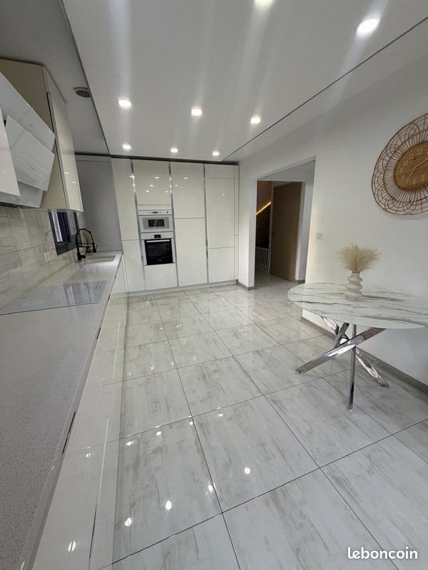 Maison à vendre, 143m², Scionzier