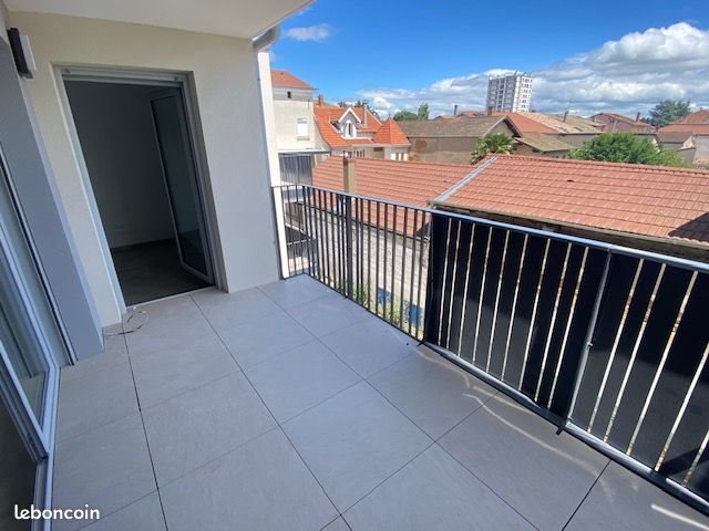 Appartement à louer, 44m², Belleville