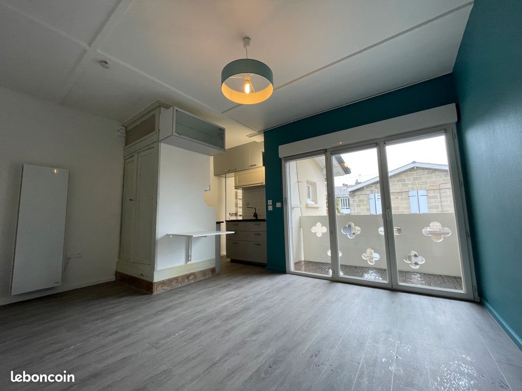 Appartement à louer, 27m², Bordeaux