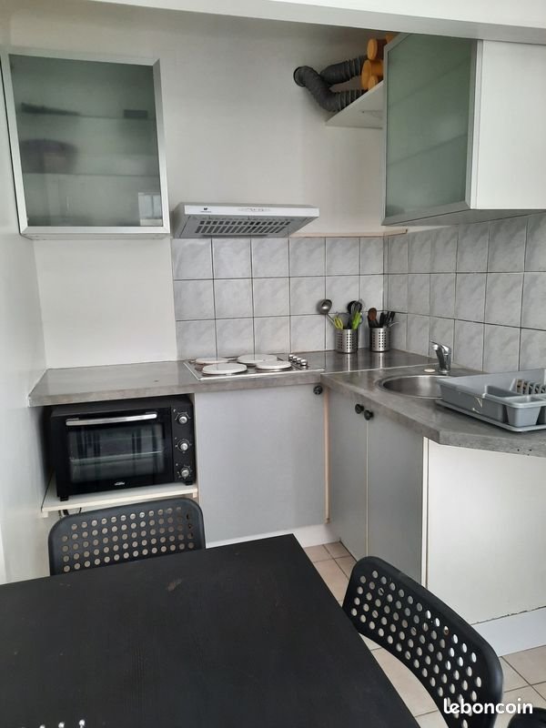 Appartement à louer, 38m², Marseille 5ème