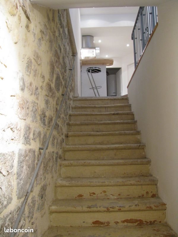 Appartement à louer, 40m², Alès