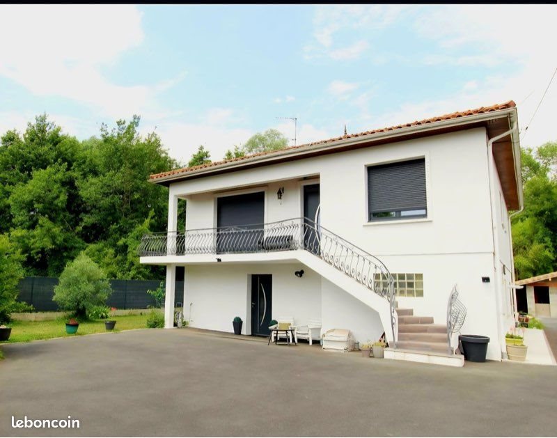 Maison à vendre, 198m², Ambarès-et-Lagrave