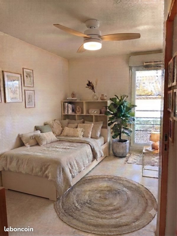 Appartement à louer, 20m², Nîmes