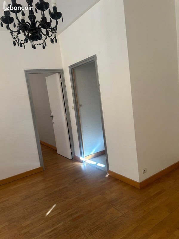 Appartement à louer, 65m², Allevard