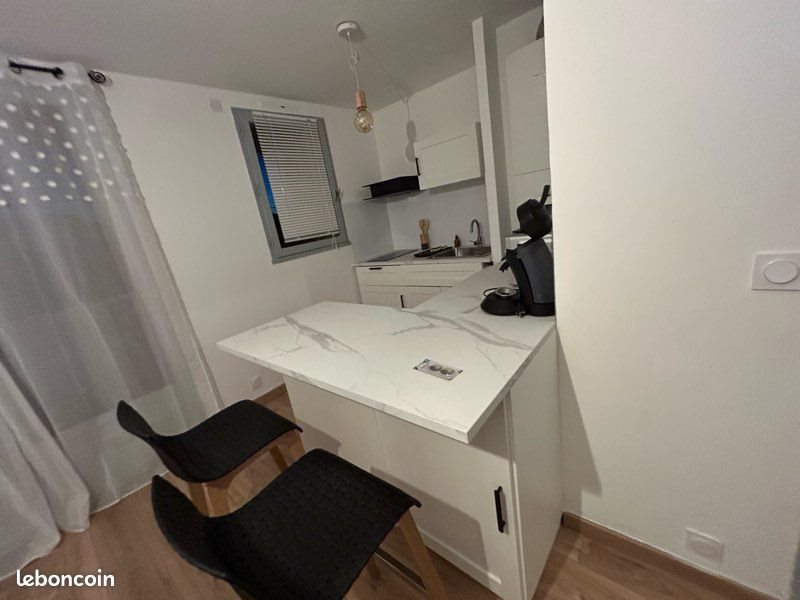 Appartement à louer, 22m², Nîmes
