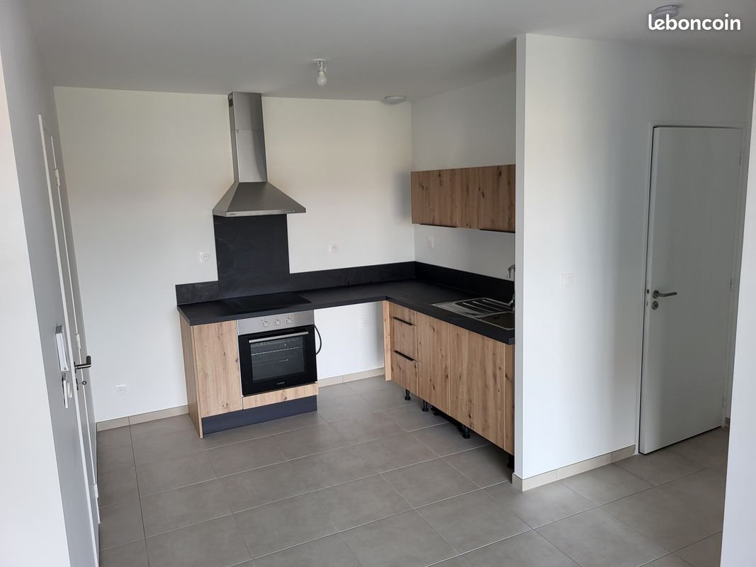 Maison à louer, 50m², Marcilly-le-Châtel