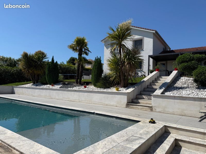 Maison à vendre, 130m², La Chapelle-de-Surieu