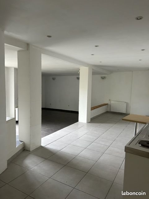 Appartement à louer, 76m², Laon