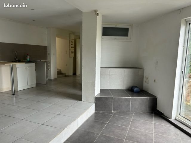 Appartement à louer, 76m², Laon