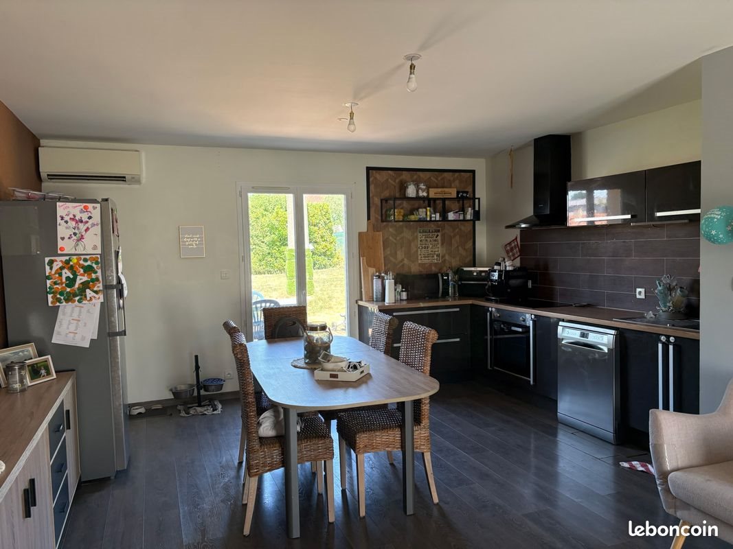 Maison à louer, 90m², Boisseuil