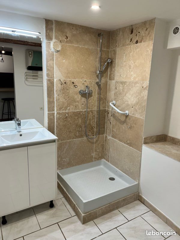 Appartement à louer, 35m², Saint-Maximin-la-Sainte-Baume