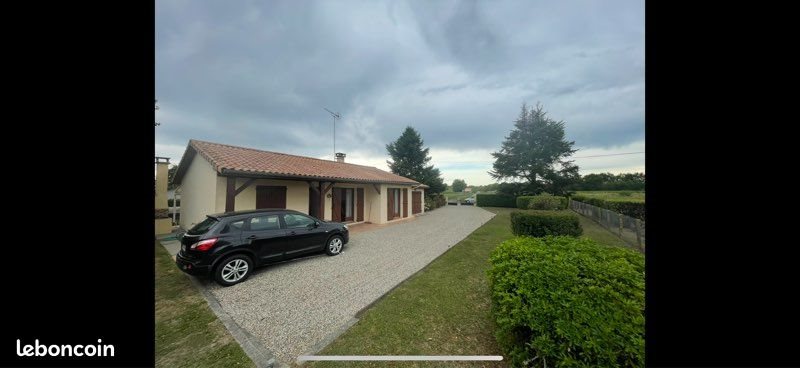 Maison à louer, 80m², Saint-Pierre-d'Aurillac