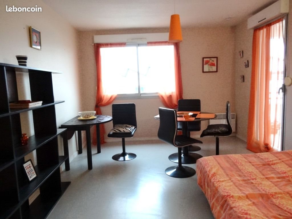 Appartement à louer, 23m², Niort