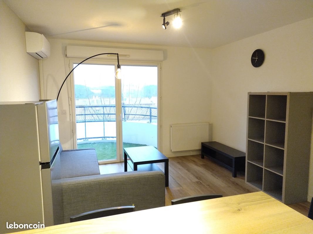 Appartement à louer, 38m², Miramas