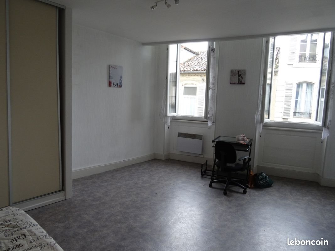 Appartement à louer, 28m², Auch