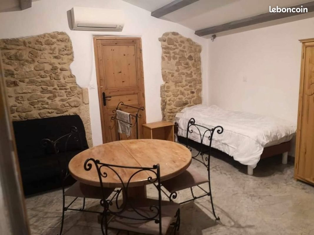 Appartement à louer, 20m², Bollène