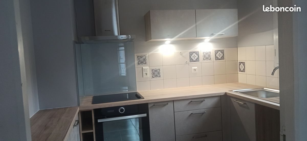Appartement à louer, 50m², La Canourgue