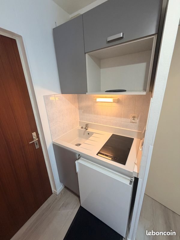 Appartement à louer, 17m², Caen