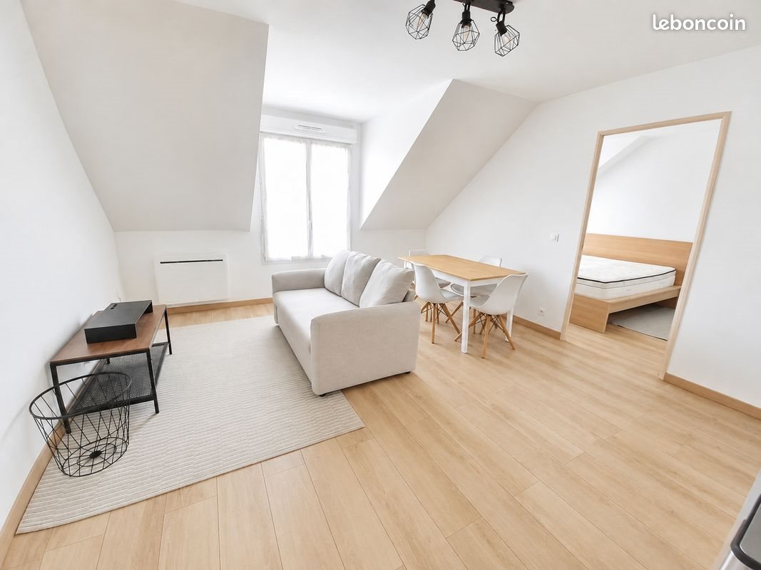 Appartement à louer, 40m², Chevry-Cossigny