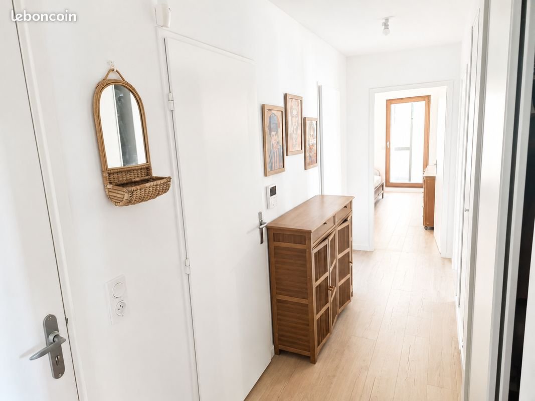 Appartement à louer, 70m², Nanterre