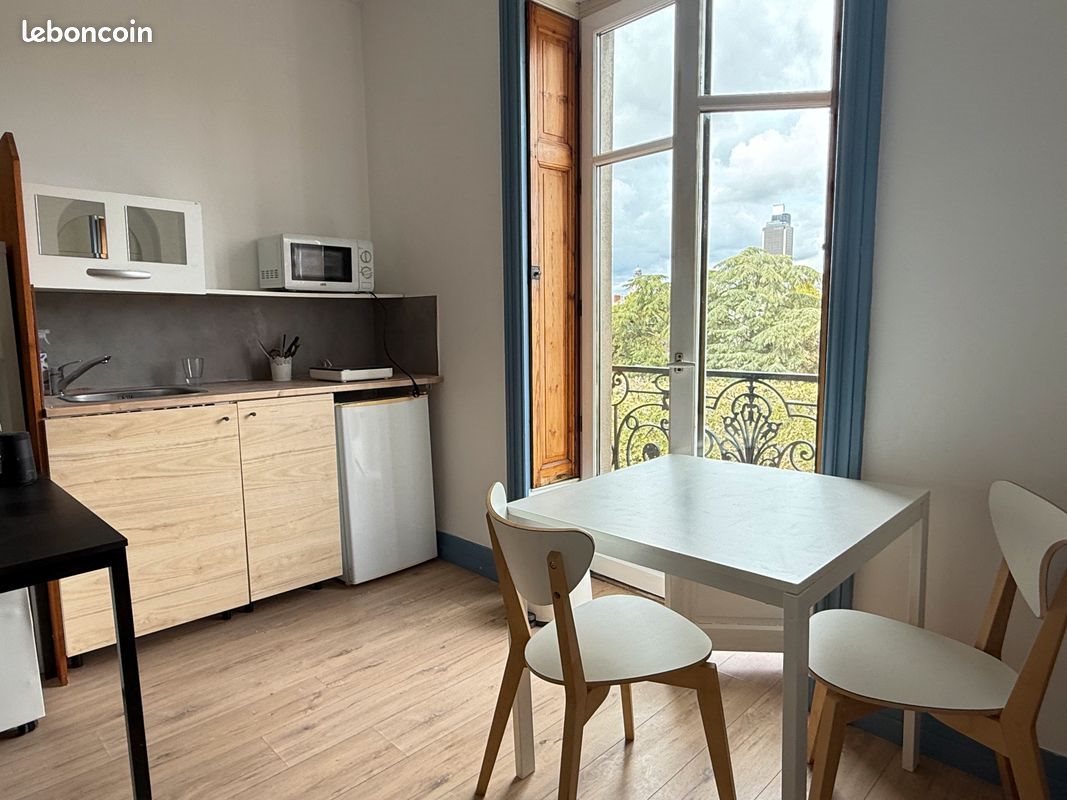 Appartement à louer, 21m², Nantes