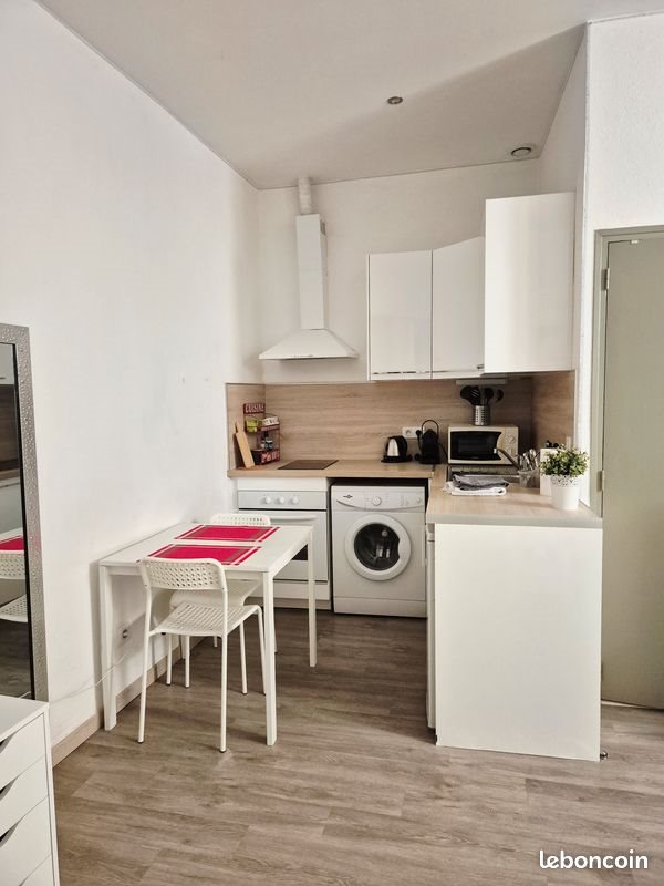 Appartement à louer, 21m², Arles