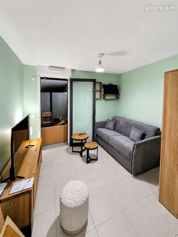 Appartement à louer, 25m², Dammarie-lès-Lys