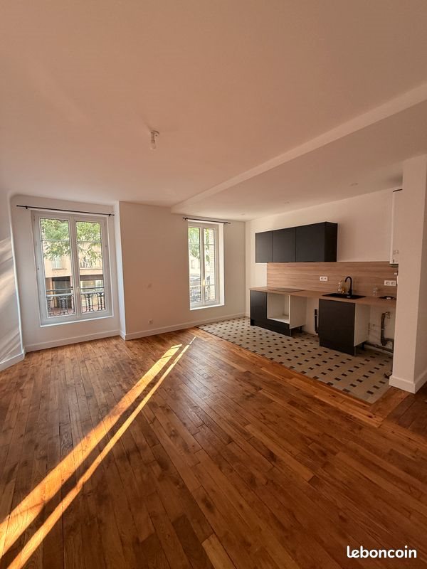 Appartement à louer, 45m², Poissy
