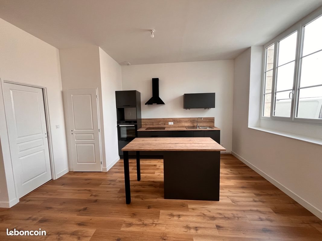 Maison à louer, 74m², Brain-sur-Allonnes