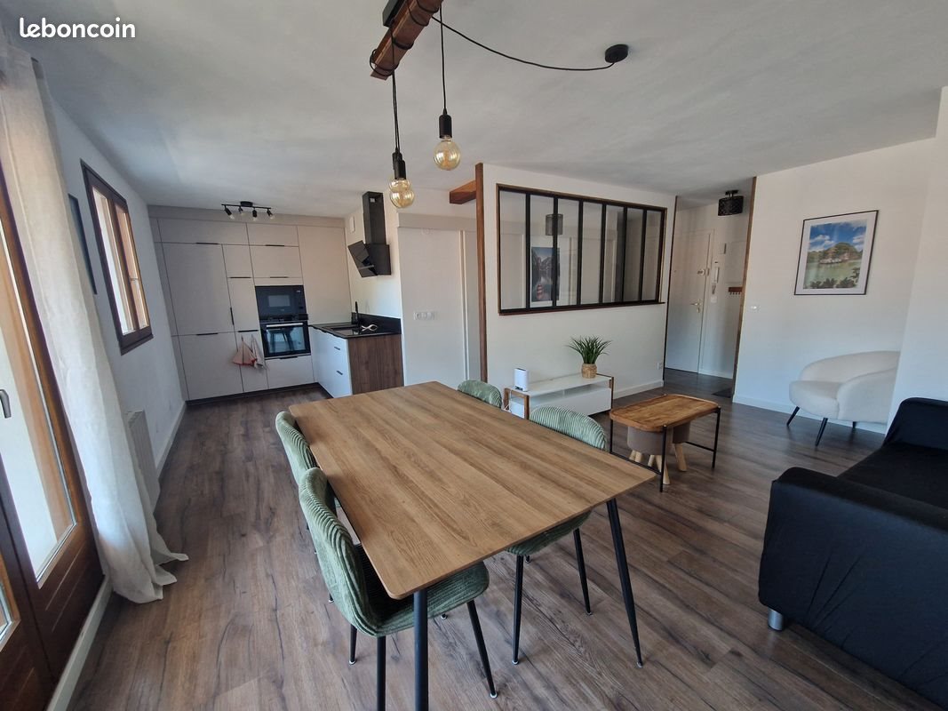 Appartement à louer, 50m², Faverges