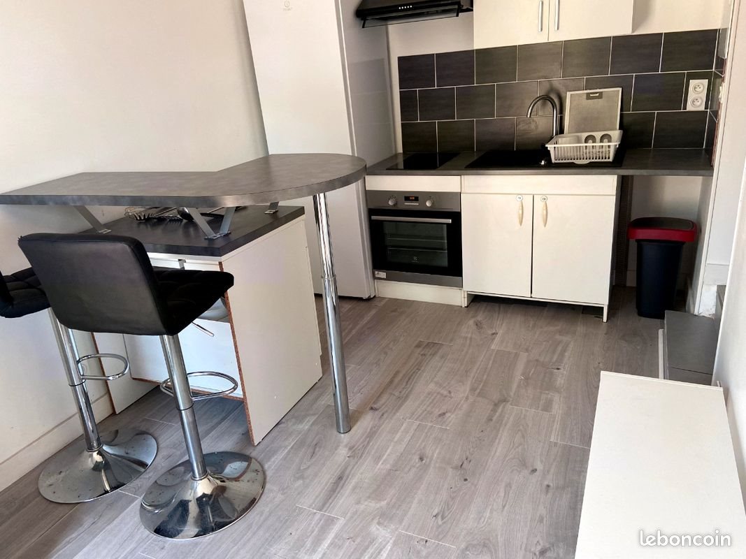 Appartement à louer, 28m², Hérouville-Saint-Clair