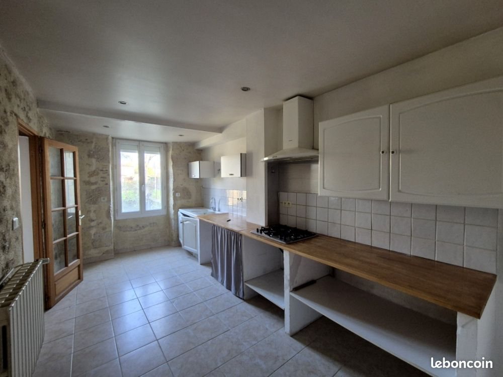 Appartement à louer, 100m², Condom
