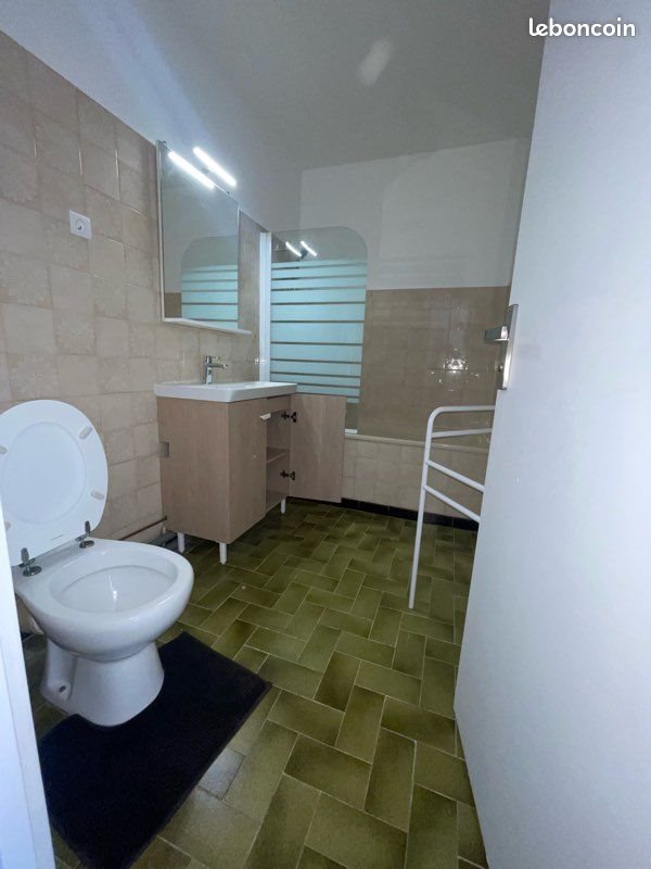 Appartement à louer, 38m², Miramas