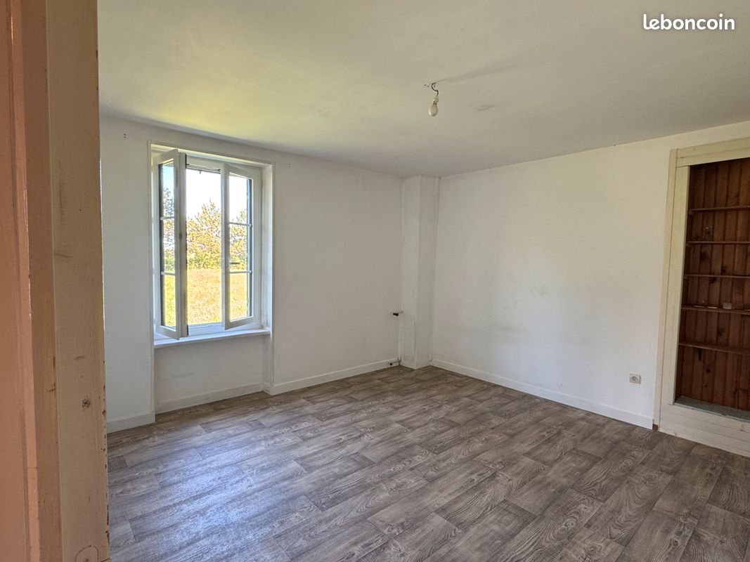Maison à louer, 80m², Clion