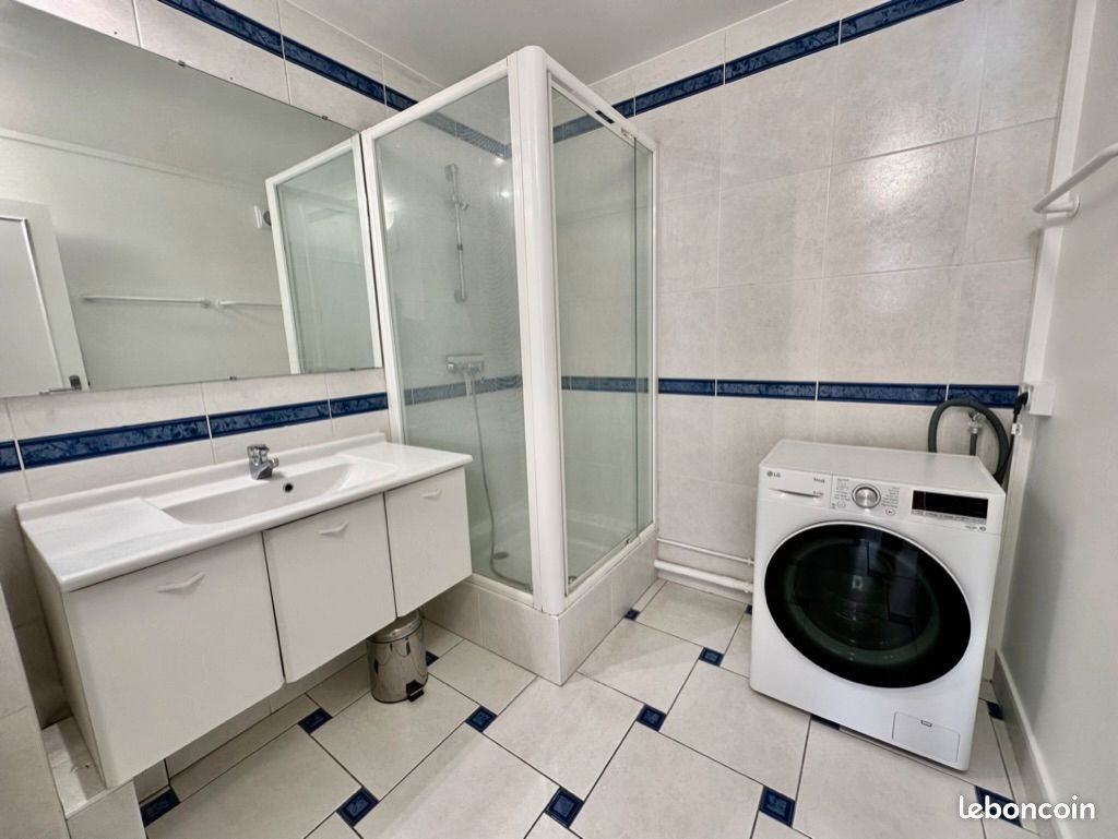Appartement à louer, 76m², Versailles
