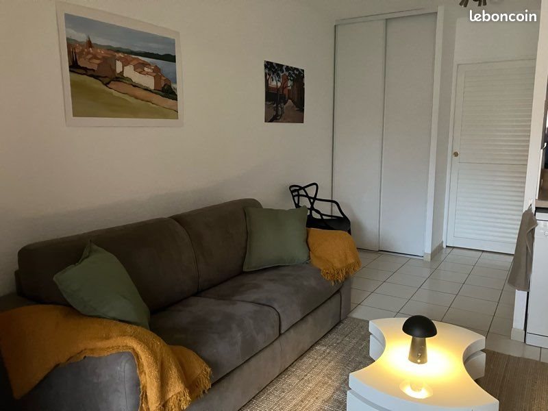 Appartement à louer, 35m², La Londe-les-Maures