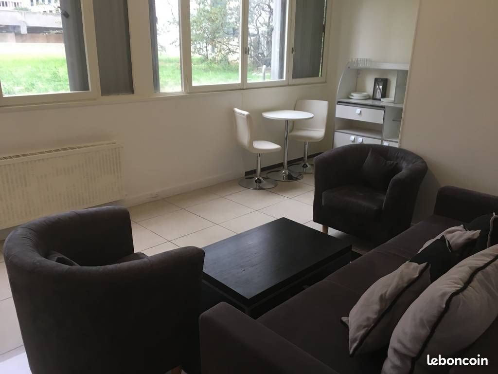 Appartement à louer, 28m², Aubervilliers