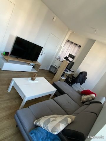 Appartement à louer, 44m², Riom