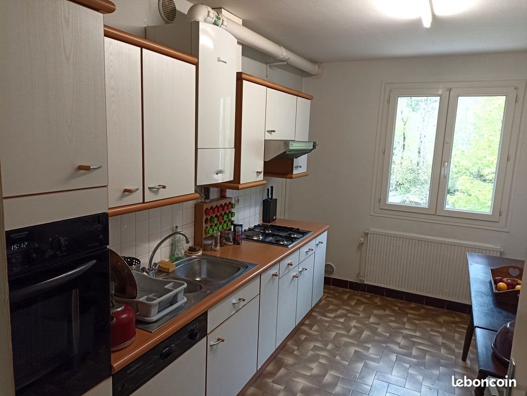 Appartement à louer, 85m², Le Cheylard