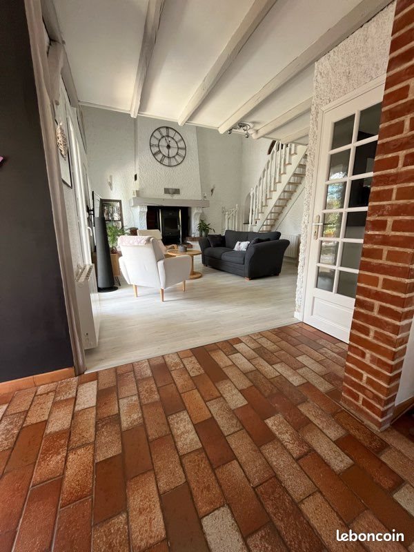 Maison à vendre, 136m², Puygouzon